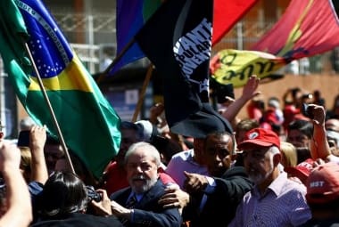 Lula chega para depor a Sergio Moro em Curitiba
