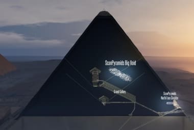 A grande pirâmide contém um vão do tamanho de um Boeing