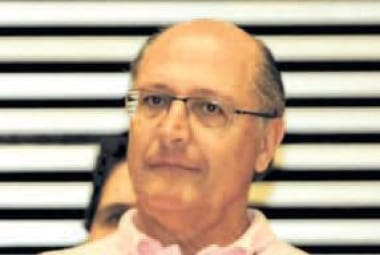 Alckmin defende redução da vazão de água em hidrelétrica do rio Jaguari