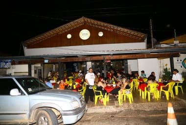 Zito’s Bar tem como carro-chefe a pimentinha recheada, hoje vendida para vários estabelecimentos de Goiás