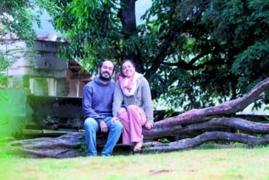 Bucólico. Em busca do clima de interior, o casal Glauco Gonçalves Dias e Paula Miranda comprou e reformou uma casa antiga em Raposos