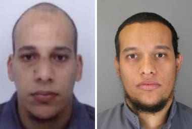 Cherif Kouachi e Said Kouachi são procurados pela polícia francesa por envolvimento em ataque ao jornal Charlie Hebdo