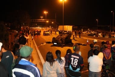 Perseguição no Anel Rodoviário termina com três mortos e dois feridos, na noite desta quinta-feira 