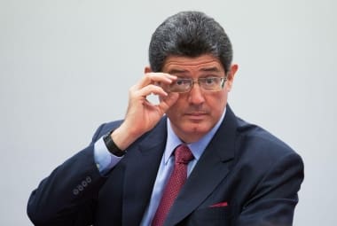 O principal alvo das críticas é o ministro da Fazenda, Joaquim Levy, que não se encontra em Brasília
